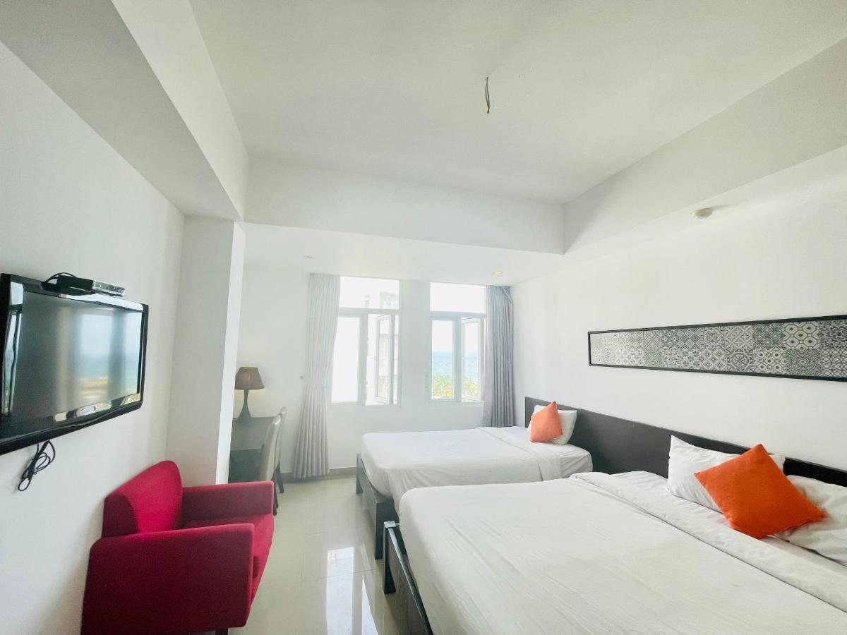 Queen Palace Sea View Hotel Дананг Екстер'єр фото