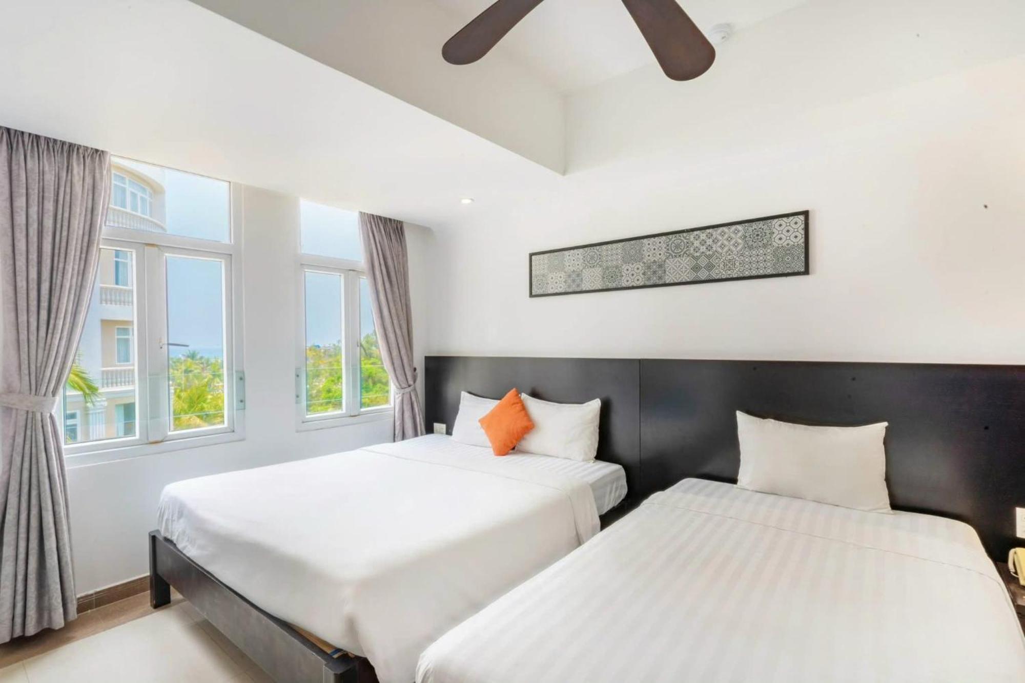 Queen Palace Sea View Hotel Дананг Екстер'єр фото